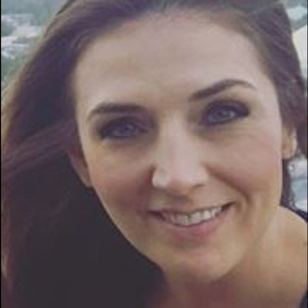 Meet your Posher, Charm